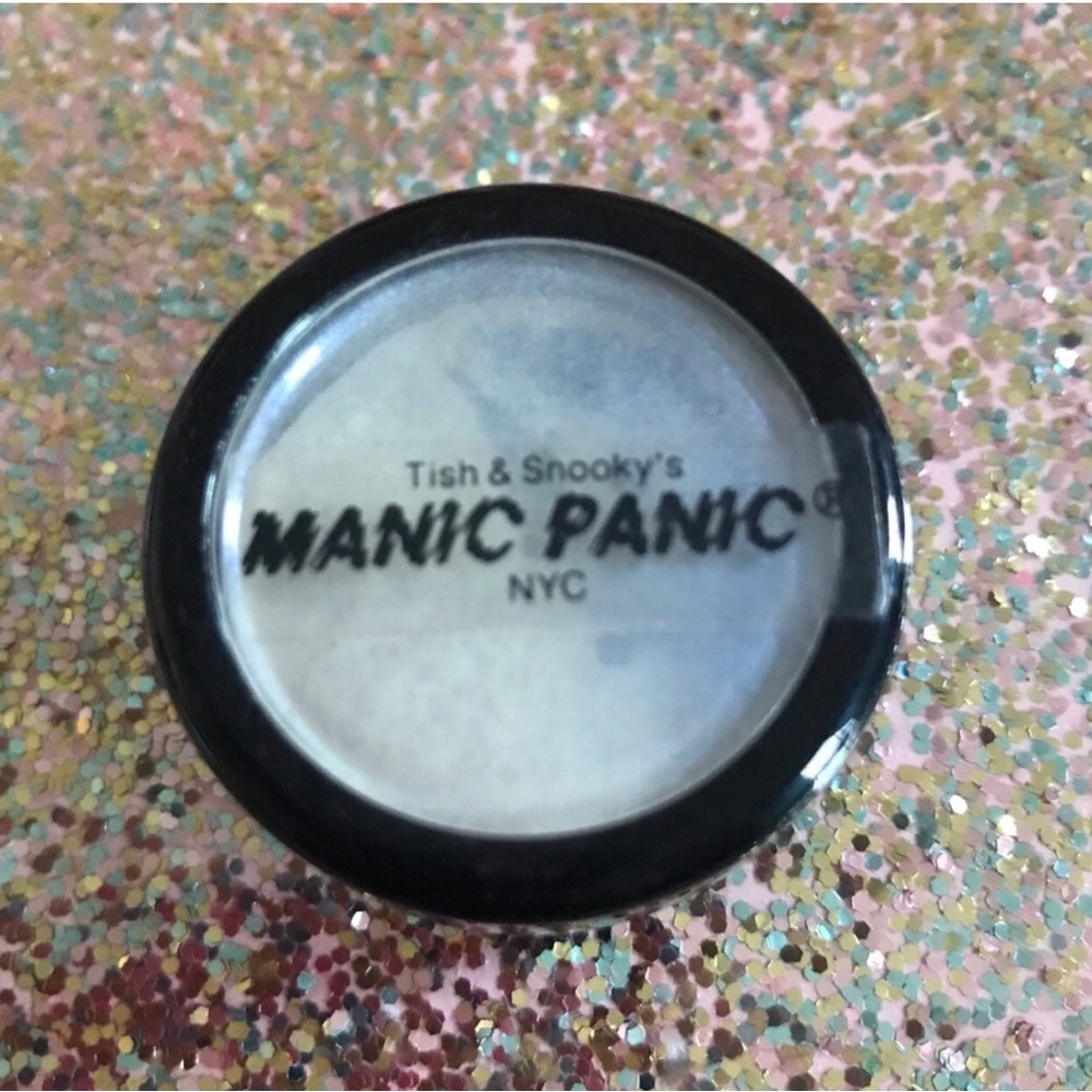 Manic Panic Coffin Dust “Hemlock” mineral powder/make up
